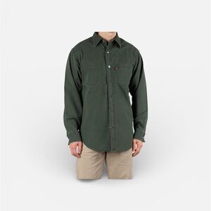 Levi's Dark Green Casual Button-Down Shirt size M Vintage Excellent conditionL26